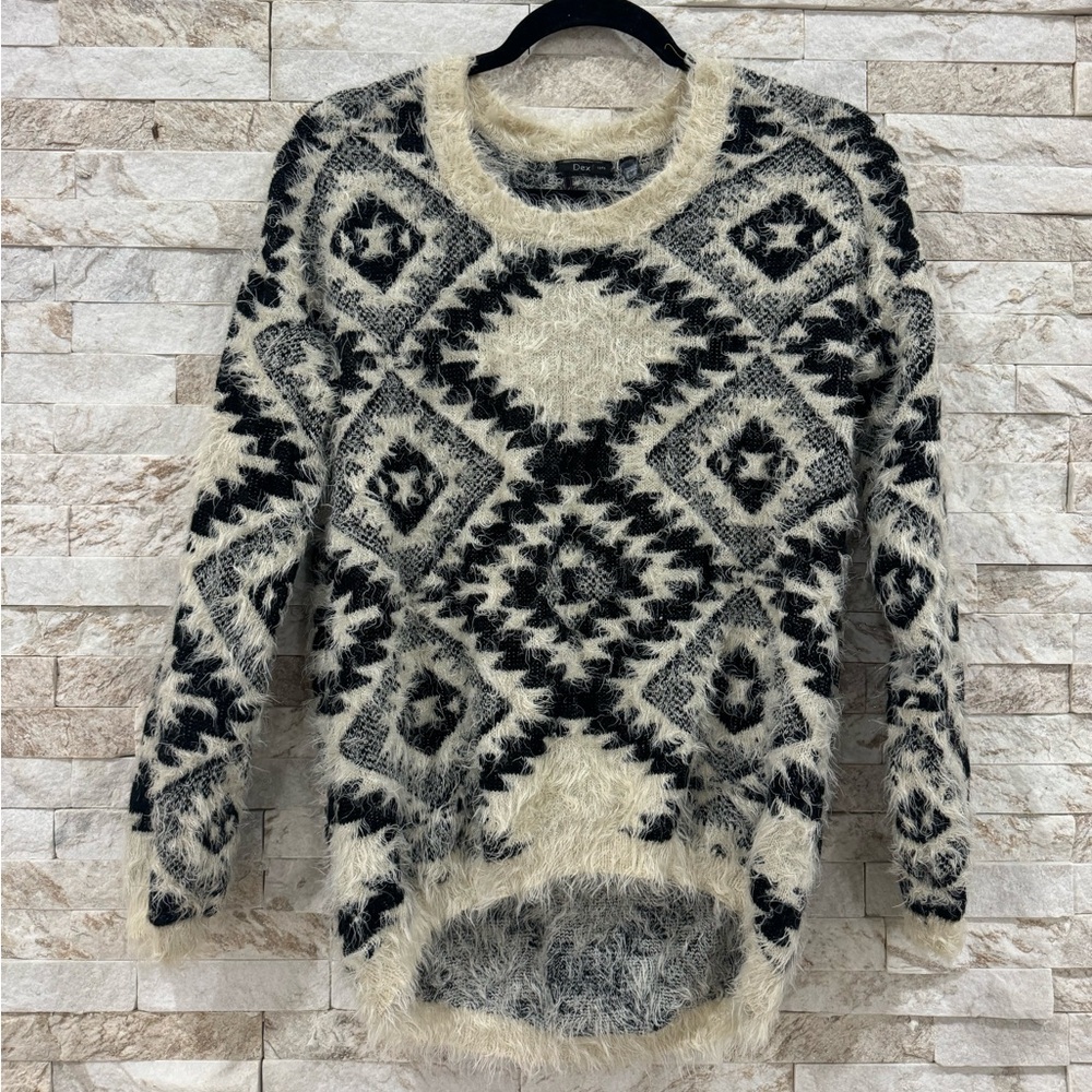 Dex 1963 sweater